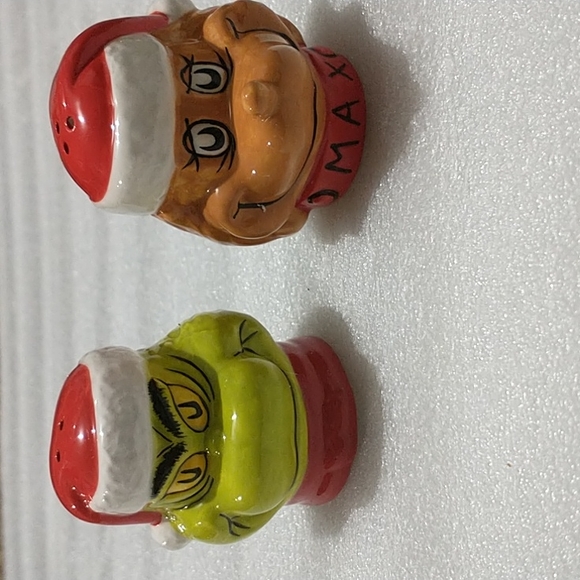 Bioworld Other - 🆕 Dr SEUSS SALT & PEPPER SCULPTED SET